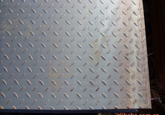 ASTM A36のレジ係の版の鋼鉄8.0*5Ft*20Ftつや出しの穏やかなダイヤモンドの版の鋼板3-10mm