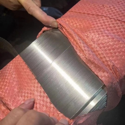 316L SS316L SUS 316L ステンレス鋼平面棒 60*5*6000mm 耳線線表面