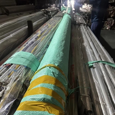 ASTM A554 201 溶接管 25*0.8*6000mm 320 グリット 鏡 磨き ステンレス 鋼管