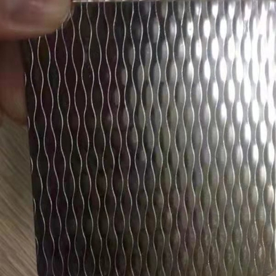 ステンレススチール304 チェックシート 1.0*1220*2440MM ステンレススチール 防滑シート