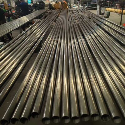 ASTM A269 TP304 AISI304 ステンレス鋼の手すりの階段の明るい表面に使用される溶接管