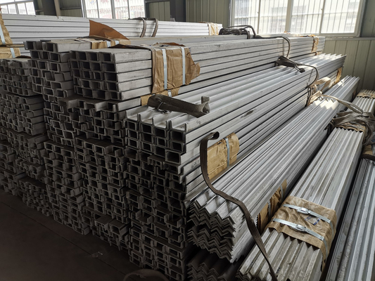6m長い80x40x5mm SsのUチャンネルAstm A276 Aisi 316l